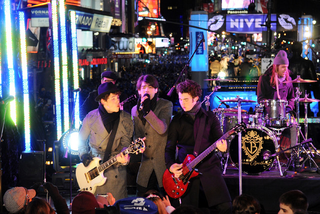 Dick Clark's New Years.. Music - Rock - 