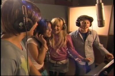 This is the cast of Hi.. Cinema, tv - Youth - 