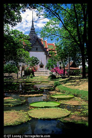 Bangkok Sanam Luan temple garden - Thailand