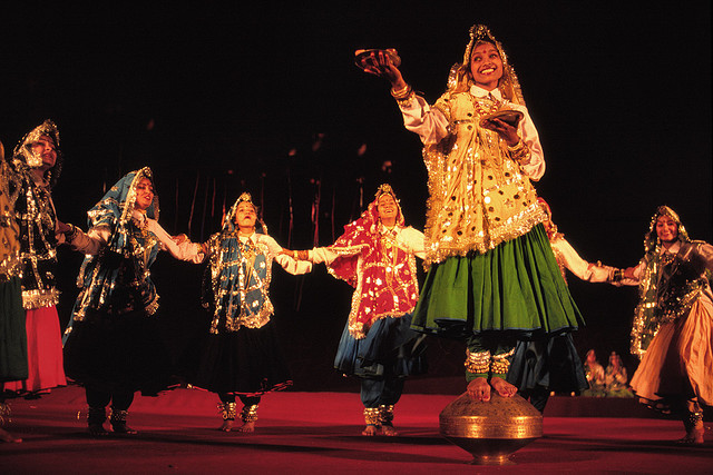 17273_Haryana_folk_dance_1.jpg