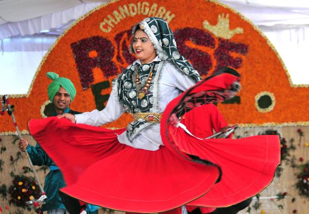 17273_Haryana_folk_dance_2.jpg