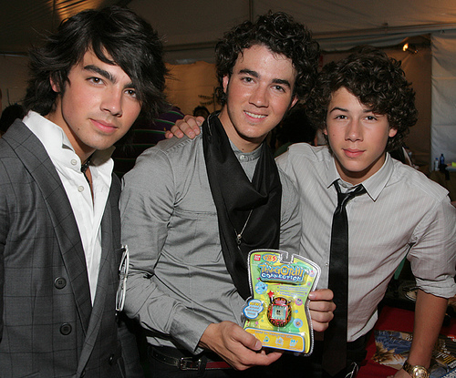 JOE, KEVIN & NICK JONA.. Cinema, tv - 