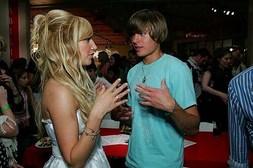 zac y ashleynice imag.. Cinema, tv - TV series - 