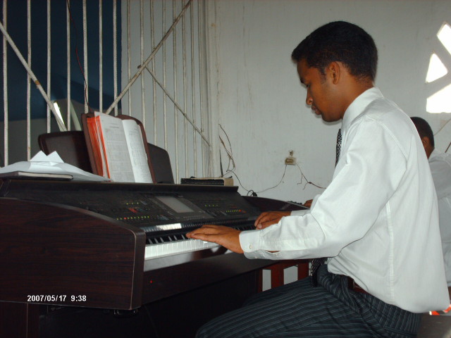 Naivo aussi -  Musique - 