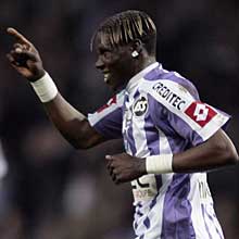 j'aimerais qu'il joue .. Sport - Sports de balles - 