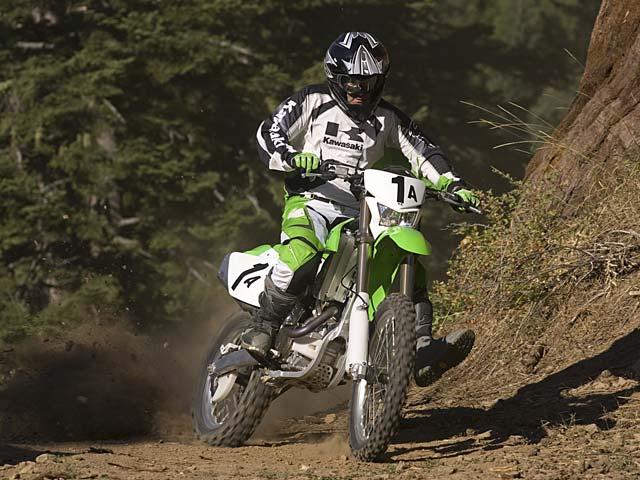 LES CROSS OU ENDUROM.. Sport - Sports m�caniques - 