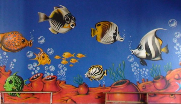 Une jolie fresque sous.. Soci�t� - Education, Ecoles - 