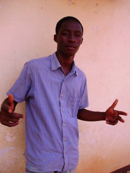 salut a tous et a tout.. Soci�t� - C�l�brit�s - 